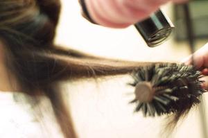 センター北駅近くにある新しい美容院