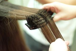 江東区にある落ち着いた雰囲気の美容院